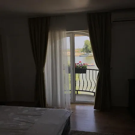 Guest house Perla Sulina